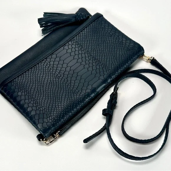 Gigi New York Fold Over Clutch Crossbody Bag - Picture 3 of 14